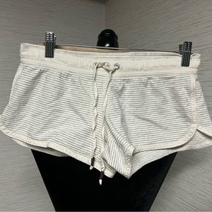 Women’s Ruehl No.925 athletic shorts size XS